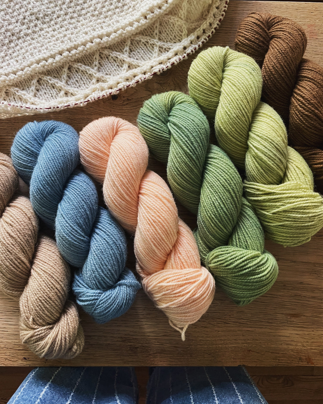  WILD WOOL - WORSTED 2 PLY