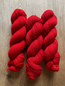  Limited Edition Romney Wool - Big Red