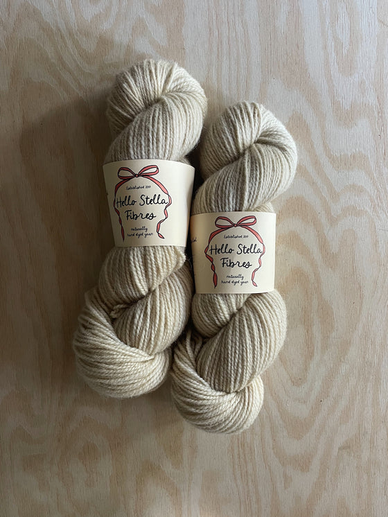 Wild Wool 2 Ply WORSTED - Oats